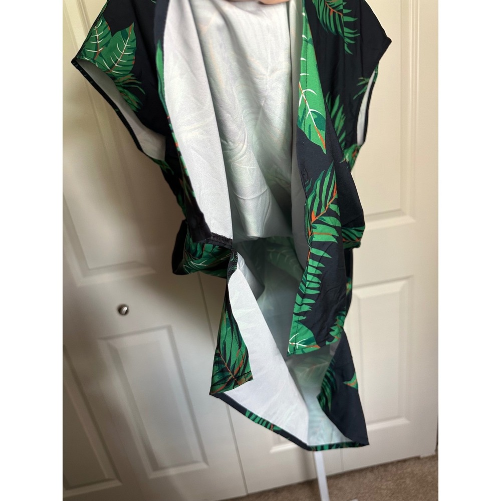 Cupshe Women's Dress Size S Black Green Tropical Leaf Print V Neck Mini - Picture 3 of 6